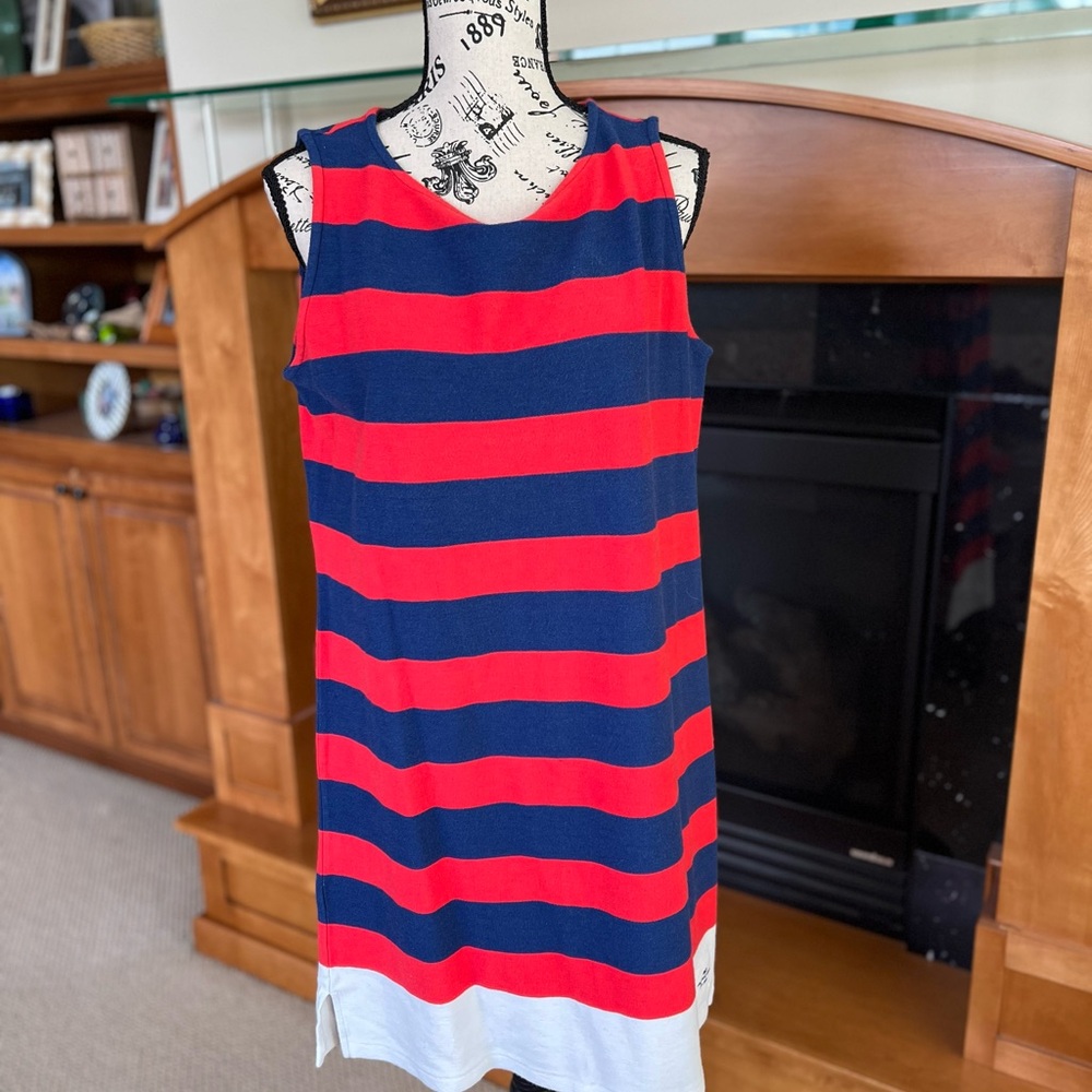 Vineyard vines dress